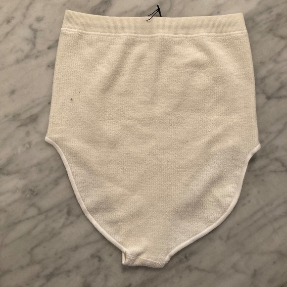 Aid Pants - Picture 5 of 6